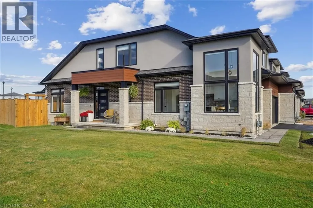 52 Welch Lane Hamilton ON L9C 0G1