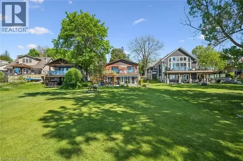 39 Holly Trail Puslinch ON N3C 2V4