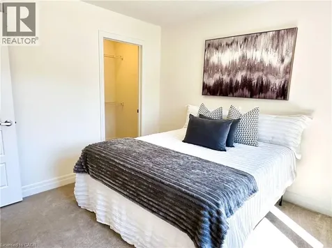 56 Keppel Circle Brampton ON L7A 0B6
