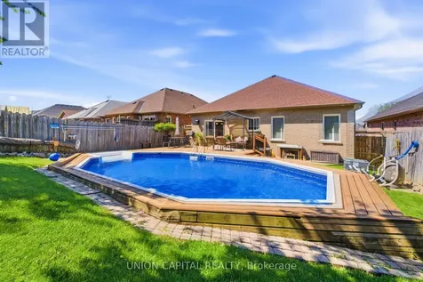 1473 Greenvalley Trail Oshawa (taunton) ON L1K 2N5