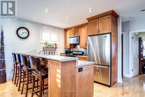 33 Athlone Road Toronto (east York) ON M4J 4H3