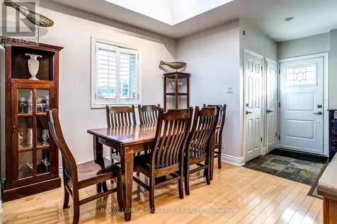 33 Athlone Road Toronto (east York) ON M4J 4H3