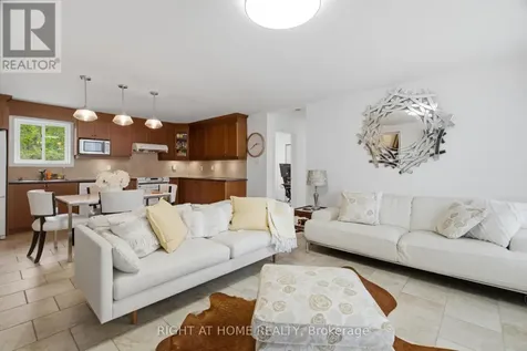 54 Forest Harbour Parkway Tay ON L0K 2C0