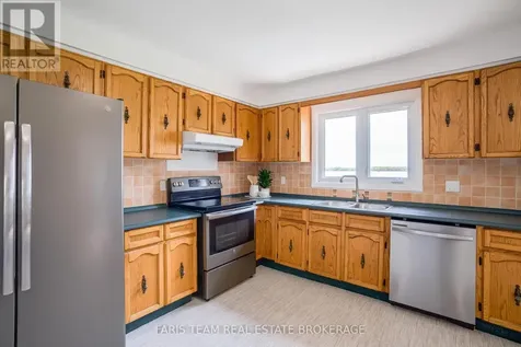 643 Glen Crescent Orillia ON L3V 6R2
