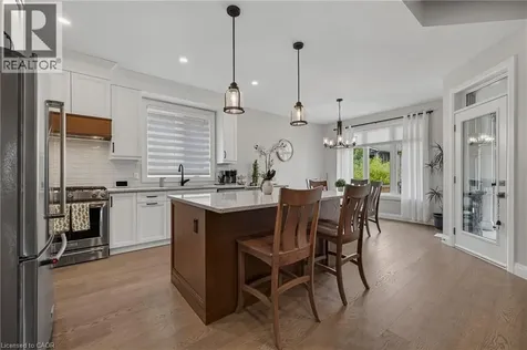 68 Cedar Street Paris ON N3L 0L4