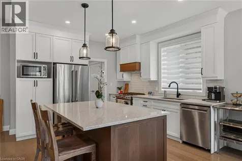 68 Cedar Street Paris ON N3L 0L4