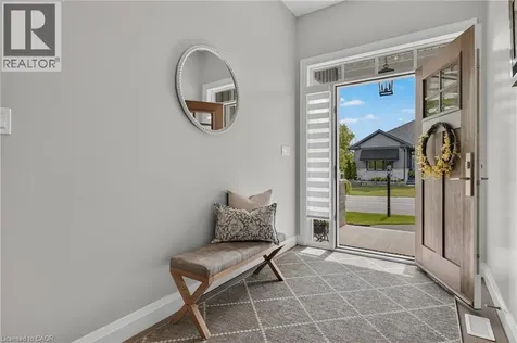68 Cedar Street Paris ON N3L 0L4