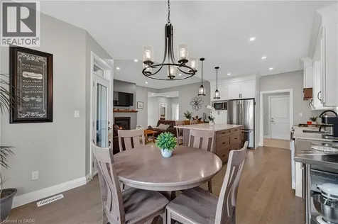 68 Cedar Street Paris ON N3L 0L4