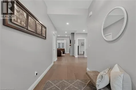 68 Cedar Street Paris ON N3L 0L4
