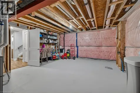 68 Cedar Street Paris ON N3L 0L4