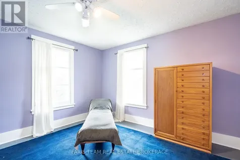 105 Barrie Street Bradford West Gwillimbury (bradford) ON L9S 2C9