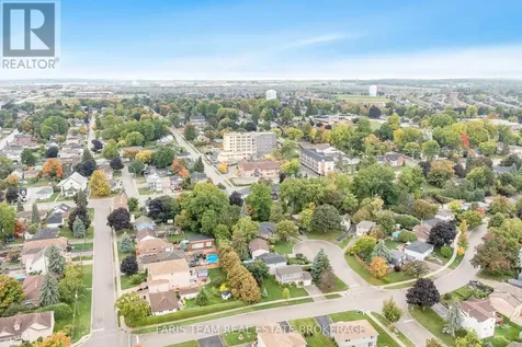 105 Barrie Street Bradford West Gwillimbury (bradford) ON L9S 2C9