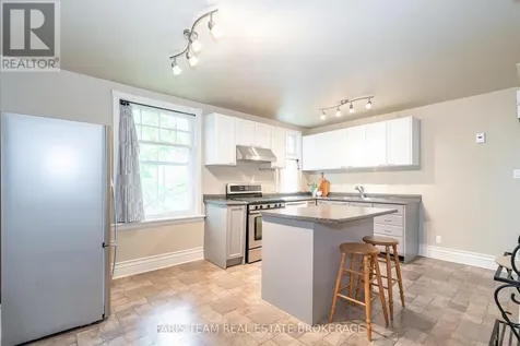105 Barrie Street Bradford West Gwillimbury (bradford) ON L9S 2C9