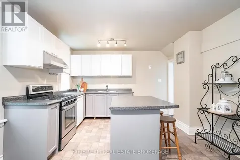 105 Barrie Street Bradford West Gwillimbury (bradford) ON L9S 2C9