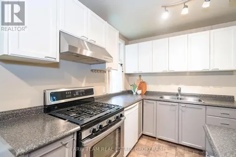 105 Barrie Street Bradford West Gwillimbury (bradford) ON L9S 2C9