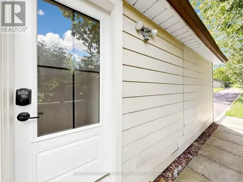 770 Cedarvale Drive Innisfil ON L9S 4L4