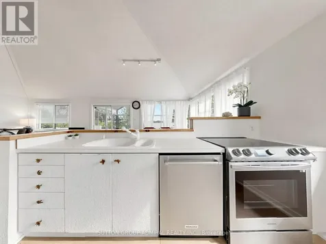 770 Cedarvale Drive Innisfil ON L9S 4L4