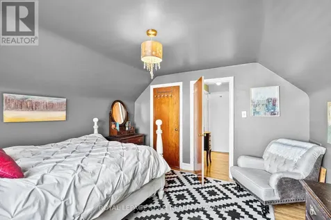 421 Greenwood Avenue Ottawa ON K2A 0X5