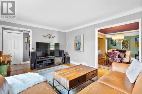 421 Greenwood Avenue Ottawa ON K2A 0X5