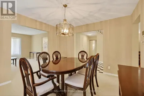307 Beechgrove Avenue Ottawa ON K1Z 6R4