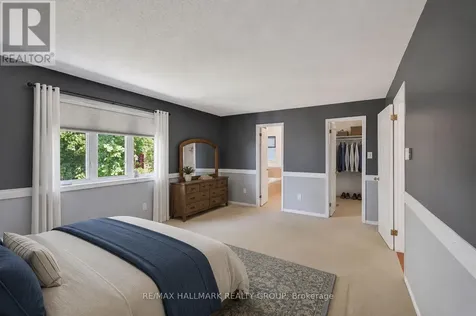 307 Beechgrove Avenue Ottawa ON K1Z 6R4
