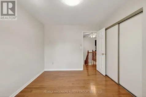 307 Beechgrove Avenue Ottawa ON K1Z 6R4