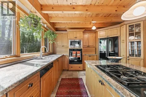 21072 Pier Road Wheatley ON N0P 2P0