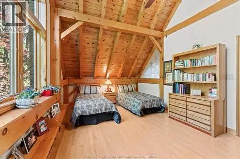 21072 Pier Road Wheatley ON N0P 2P0