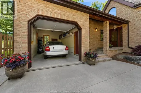 21072 Pier Road Wheatley ON N0P 2P0