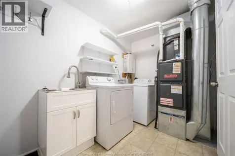 203 Sheldon Avenue Chatham ON N7L 3N1