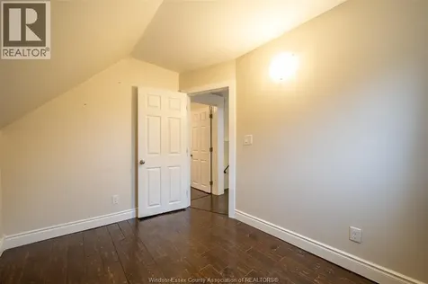 203 Sheldon Avenue Chatham ON N7L 3N1