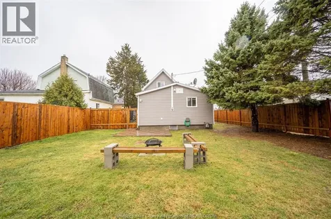 203 Sheldon Avenue Chatham ON N7L 3N1