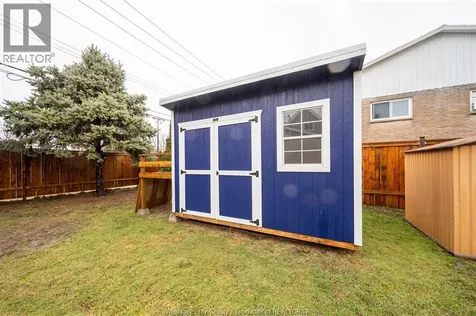 203 Sheldon Avenue Chatham ON N7L 3N1
