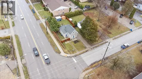 203 Sheldon Avenue Chatham ON N7L 3N1
