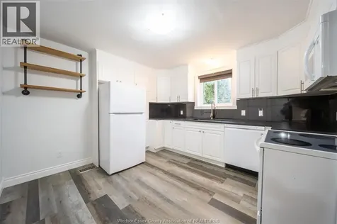 203 Sheldon Avenue Chatham ON N7L 3N1