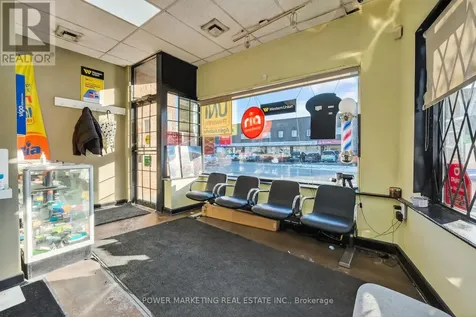 411 Mcarthur Avenue Ottawa ON K1K 1G7