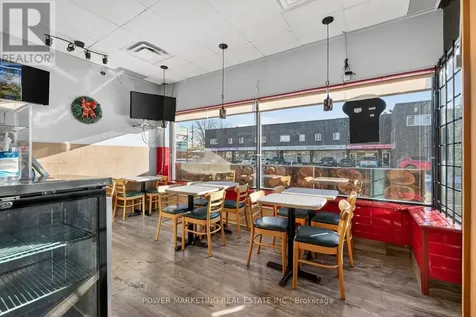 411 Mcarthur Avenue Ottawa ON K1K 1G7