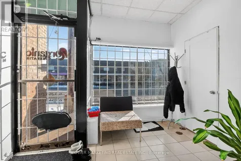 411 Mcarthur Avenue Ottawa ON K1K 1G7
