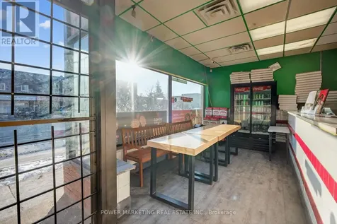 411 Mcarthur Avenue Ottawa ON K1K 1G7