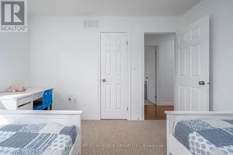 32 Hyslop Avenue Hamilton ON L0R 1P0