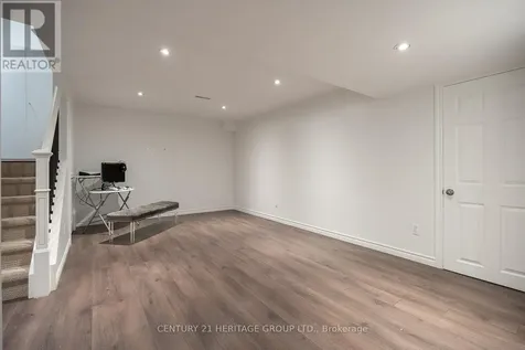 32 Hyslop Avenue Hamilton ON L0R 1P0