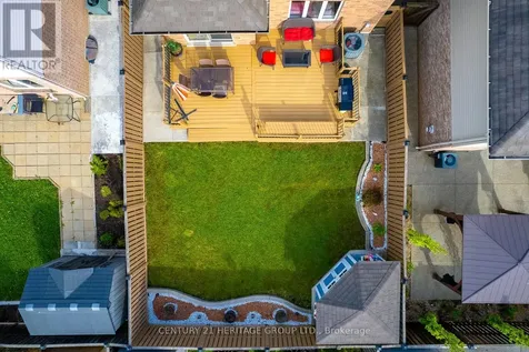 32 Hyslop Avenue Hamilton ON L0R 1P0