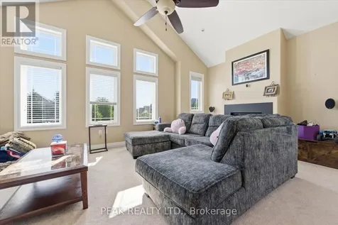 901 Valebrook Court Kitchener ON N2A 0E5