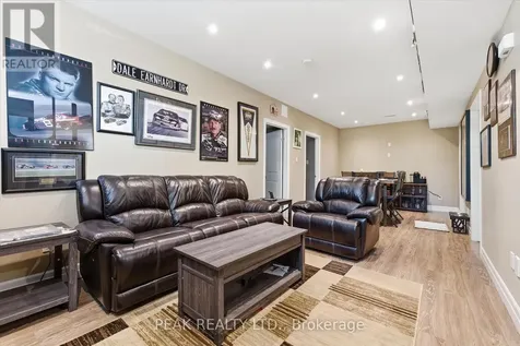901 Valebrook Court Kitchener ON N2A 0E5