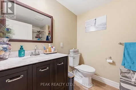901 Valebrook Court Kitchener ON N2A 0E5