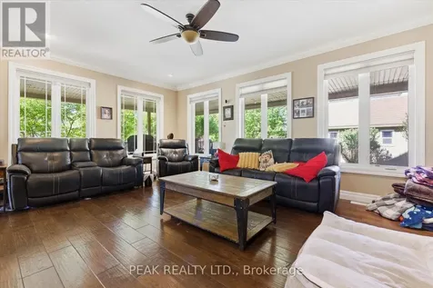 901 Valebrook Court Kitchener ON N2A 0E5
