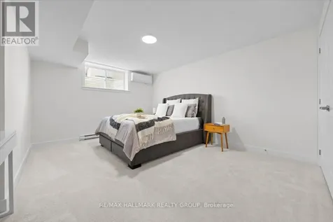 525 Tahoe Heights Ottawa ON K1T 0W1