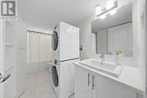 525 Tahoe Heights Ottawa ON K1T 0W1