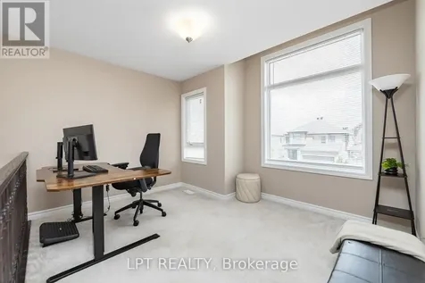 908 Pedigree Street Ottawa ON K2S 0Y5