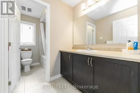 908 Pedigree Street Ottawa ON K2S 0Y5